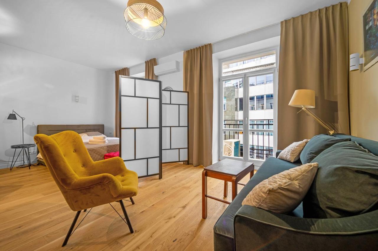 Piekna Yellow Studio Varşovia Exterior foto